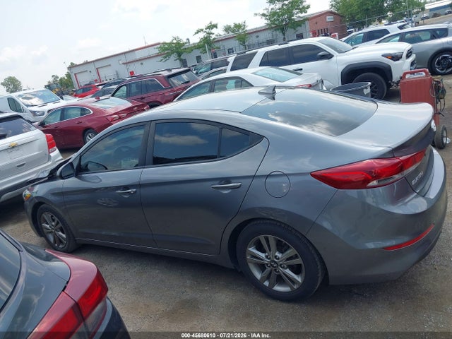 Продаж на аукціоні авто 2018 Hyundai Elantra Value Edition, vin: 5NPD84LF8JH268087, номер лоту: 45680610