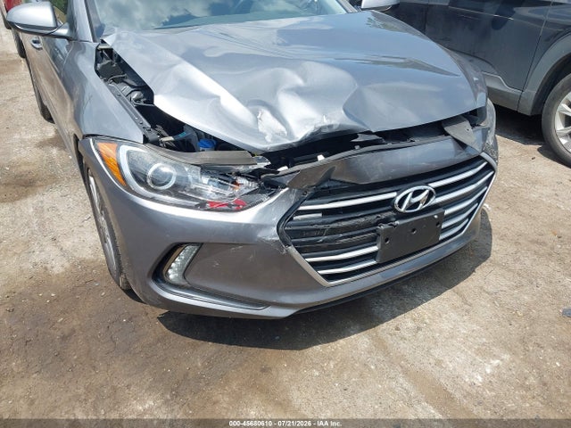 Продаж на аукціоні авто 2018 Hyundai Elantra Value Edition, vin: 5NPD84LF8JH268087, номер лоту: 45680610