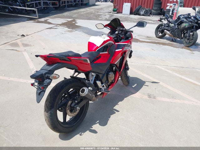 Honda Cbr300 R 2017 MLHNC5108H5300339 Image 4