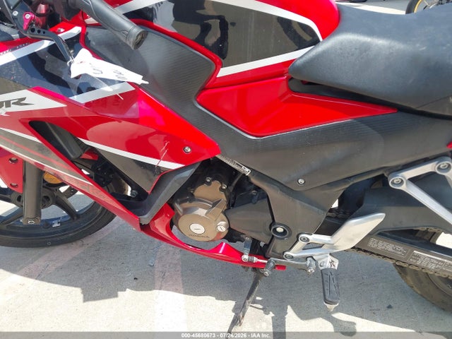 Honda Cbr300 R 2017 MLHNC5108H5300339 Image 9