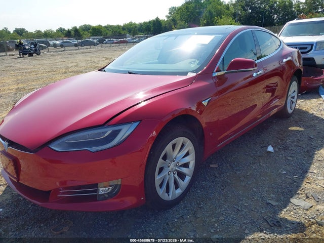 Tesla Model S 100d/75d/p100d 2018 5YJSA1E22JF244516 Image 2