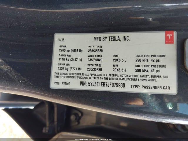 45680702 :رقم المزاد ، 5YJ3E1EB7JF079930 vin ، 2018 Tesla Model 3 Long Range/performance مزاد بيع