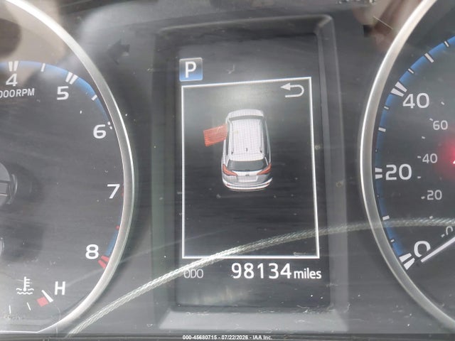 JTMBFREV0JD224685 Toyota RAV4 LE
