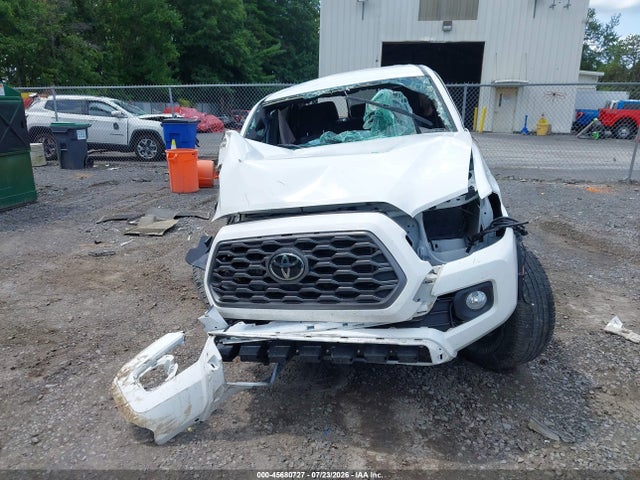 2023 Toyota Tacoma Trd Off Road მანქანა იყიდება აუქციონზე, vin: 3TMCZ5ANXPM552543, აუქციონის ნომერი: 45680727