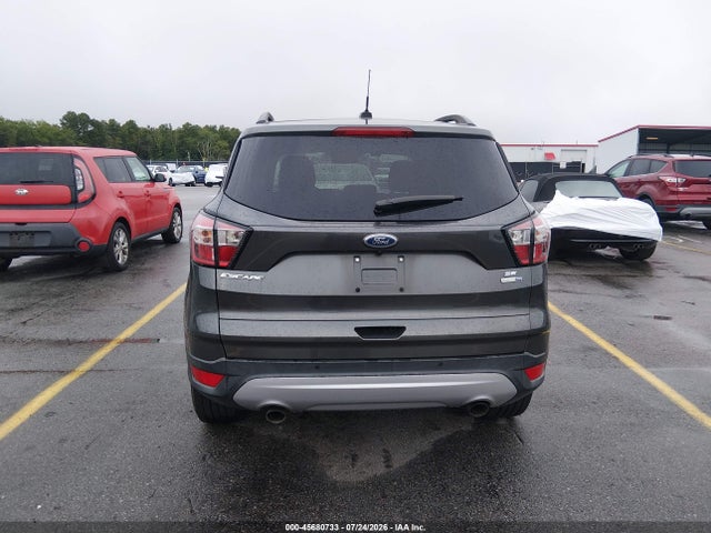 45680733 :رقم المزاد ، 1FMCU9GD4JUD08101 vin ، 2018 Ford Escape Se مزاد بيع