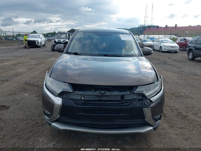 2017 Mitsubishi Outlander Se მანქანა იყიდება აუქციონზე, vin: JA4AZ3A32HZ031272, აუქციონის ნომერი: 45680741