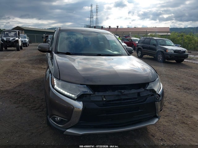2017 Mitsubishi Outlander Se მანქანა იყიდება აუქციონზე, vin: JA4AZ3A32HZ031272, აუქციონის ნომერი: 45680741