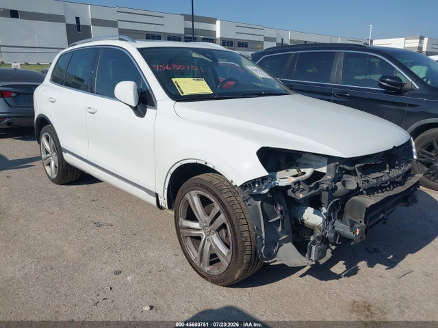 2016 Volkswagen Touareg Vr6 Executive მანქანა იყიდება აუქციონზე, vin: WVGEF9BP5GD005356, აუქციონის ნომერი: 45680751