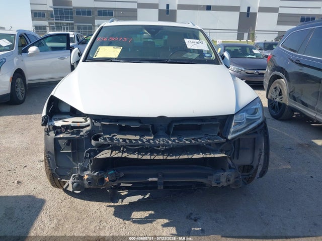 2016 Volkswagen Touareg Vr6 Executive მანქანა იყიდება აუქციონზე, vin: WVGEF9BP5GD005356, აუქციონის ნომერი: 45680751
