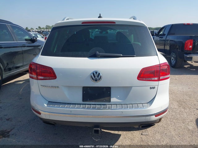 2016 Volkswagen Touareg Vr6 Executive მანქანა იყიდება აუქციონზე, vin: WVGEF9BP5GD005356, აუქციონის ნომერი: 45680751