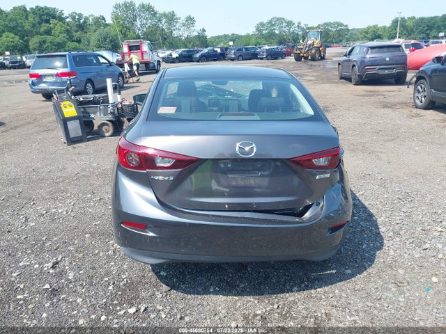 45680754 :رقم المزاد ، 3MZBN1U76JM240382 vin ، 2018 Mazda Mazda3 Sport مزاد بيع