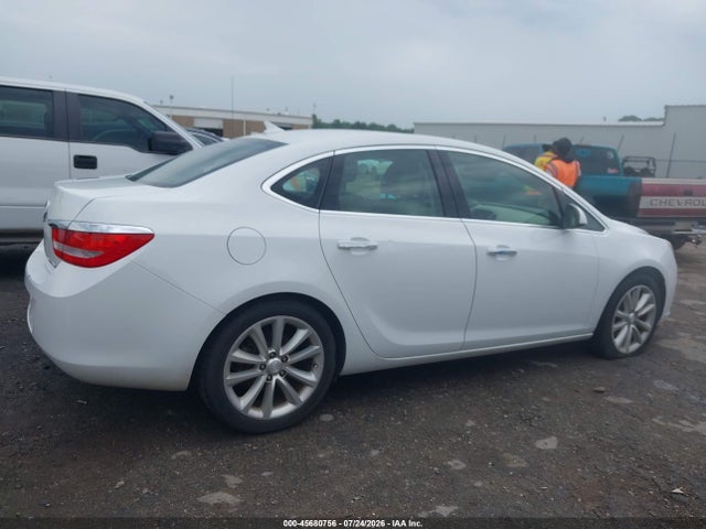 45680756 :رقم المزاد ، 1G4PP5SK8D4165469 vin ، 2013 Buick Verano مزاد بيع