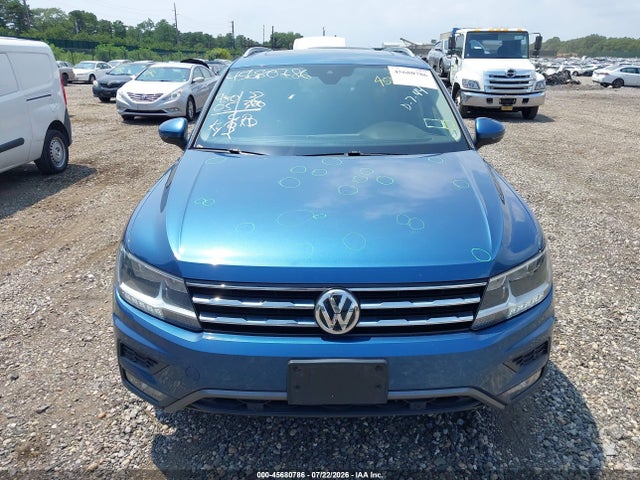 2020 Volkswagen Tiguan 2.0t Se/2.0t Se R-line Black/2.0t Sel მანქანა იყიდება აუქციონზე, vin: 3VV2B7AX4LM137341, აუქციონის ნომერი: 45680786