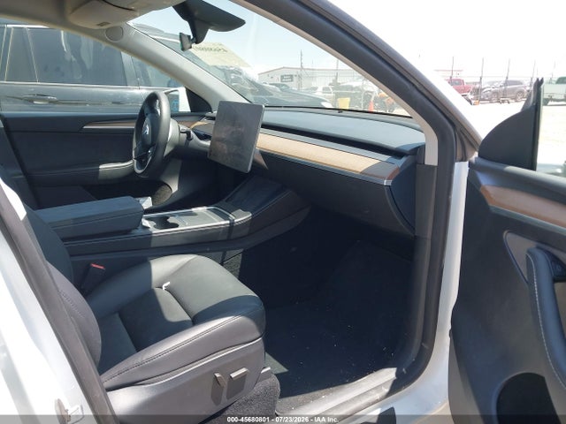 Aukcja sprzedaży 2024 Tesla Model Y Long Range Single Motor Rear-wheel Drive/rwd, vin: 7SAYGDED2RF087175, numer aukcji: 45680801