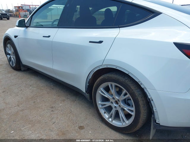 Aukcja sprzedaży 2024 Tesla Model Y Long Range Single Motor Rear-wheel Drive/rwd, vin: 7SAYGDED2RF087175, numer aukcji: 45680801