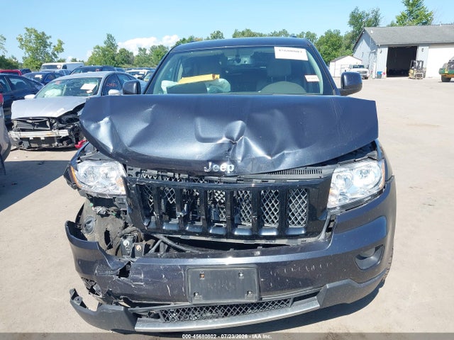 45680802 :رقم المزاد ، 1C4RJFAT6DC577961 vin ، 2013 Jeep Grand Cherokee Laredo Altitude مزاد بيع