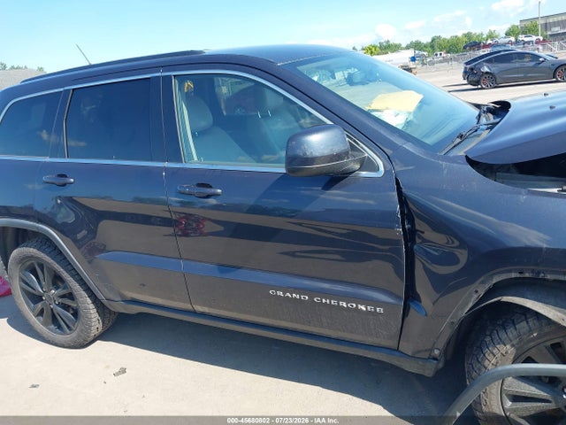45680802 :رقم المزاد ، 1C4RJFAT6DC577961 vin ، 2013 Jeep Grand Cherokee Laredo Altitude مزاد بيع