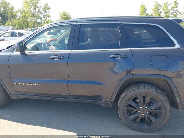 45680802 :رقم المزاد ، 1C4RJFAT6DC577961 vin ، 2013 Jeep Grand Cherokee Laredo Altitude مزاد بيع