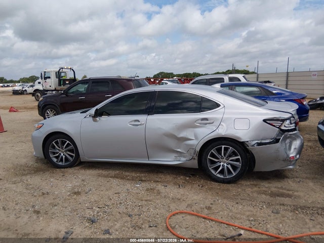 45680846 :رقم المزاد ، JTHBW1GG7J2181909 vin ، 2018 Lexus Es 300h مزاد بيع