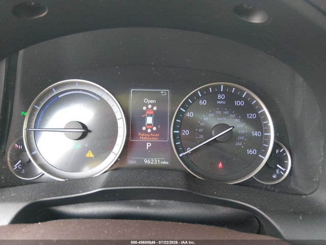 45680846 :رقم المزاد ، JTHBW1GG7J2181909 vin ، 2018 Lexus Es 300h مزاد بيع