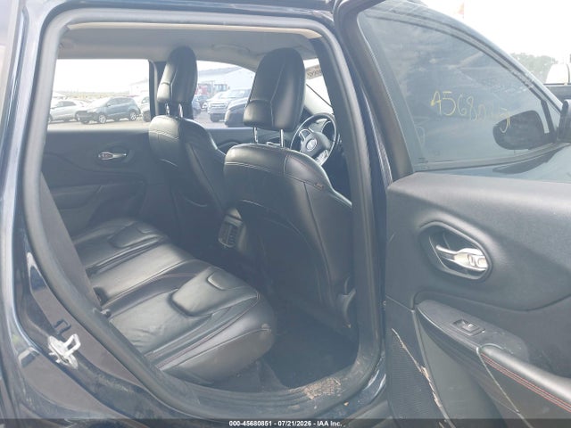 45680851 :رقم المزاد ، 1C4PJMBSXGW208959 vin ، 2016 Jeep Cherokee Trailhawk مزاد بيع