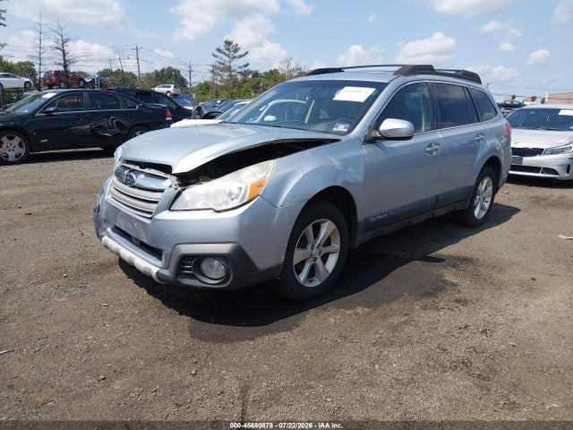 Продаж на аукціоні авто 2014 Subaru Outback 2.5i Limited, vin: 4S4BRBMC9E3225551, номер лоту: 45680878