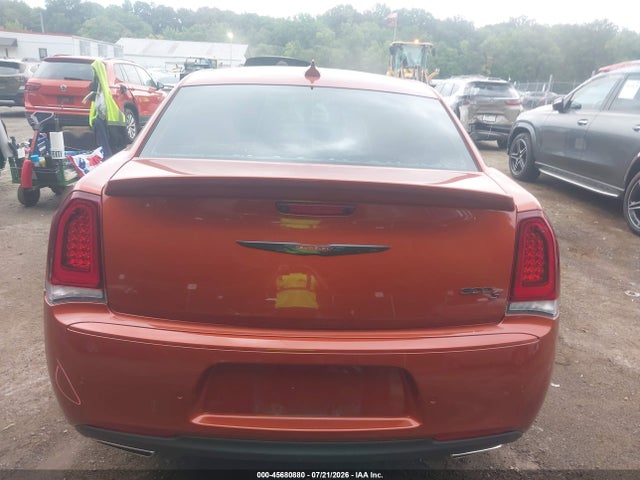 2021 Chrysler 300 300s მანქანა იყიდება აუქციონზე, vin: 2C3CCABT9MH592263, აუქციონის ნომერი: 45680880