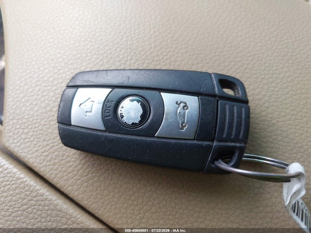 2007 Bmw 530xi მანქანა იყიდება აუქციონზე, vin: WBANF73527CU21390, აუქციონის ნომერი: 45680881