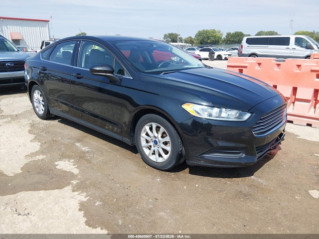 Ford FUSION S 2015 3FA6P0G7XFR244147 main image