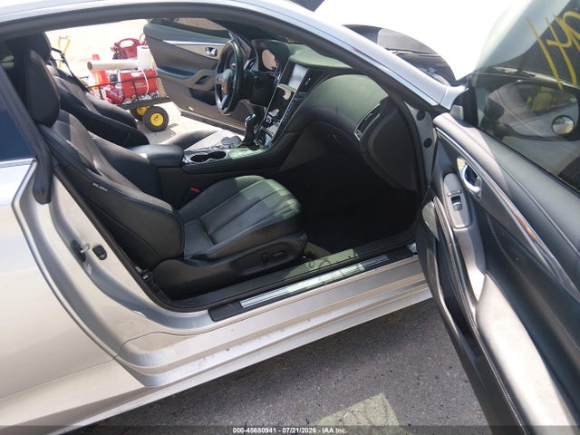 45680941 :رقم المزاد ، JN1EV7EK4HM360163 vin ، 2017 Infiniti Q60 3.0t Premium مزاد بيع