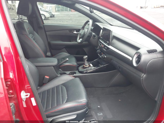2023 Kia Forte Gt Manual მანქანა იყიდება აუქციონზე, vin: 3KPF44AC4PE531542, აუქციონის ნომერი: 45680958