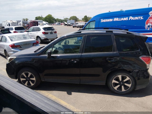 Subaru Forester 2.5i Premium 2017 JF2SJAEC2HH506801 Image 14