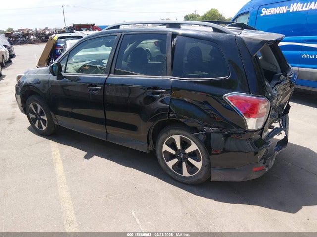 Subaru Forester 2.5i Premium 2017 JF2SJAEC2HH506801 Image 3