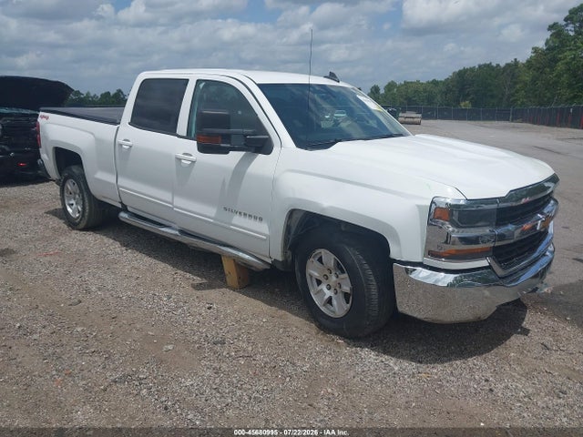 Auction sale of the 2017 Chevrolet Silverado 1500 Lt, vin: 1GCUKRECXHF162133, lot number: 45680995