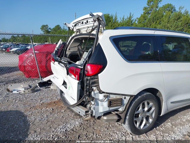 45681032 :رقم المزاد ، 2C4RC1GG0LR144150 vin ، 2020 Chrysler Pacifica Limited مزاد بيع