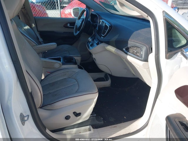 45681032 :رقم المزاد ، 2C4RC1GG0LR144150 vin ، 2020 Chrysler Pacifica Limited مزاد بيع