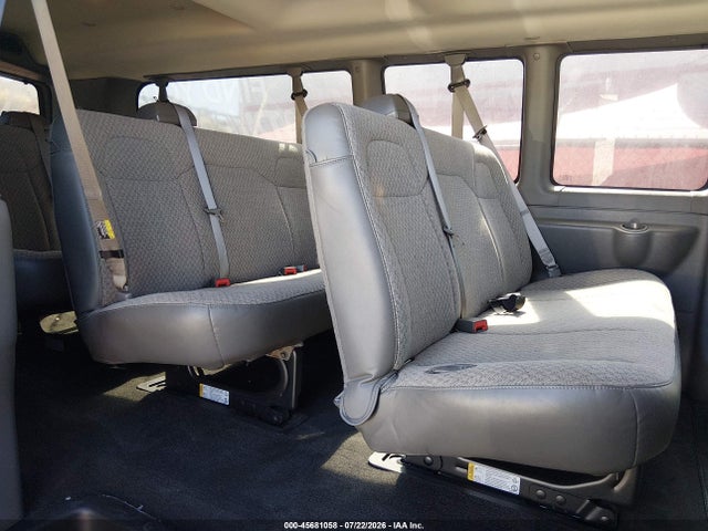 Chevrolet Express 3500 Lt 2017 1GAZGPFF3H1272516 Image 8