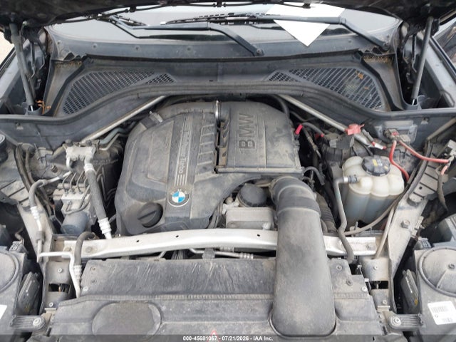 45681067 :رقم المزاد ، 5UXKR0C54G0P32890 vin ، 2016 Bmw X5 Xdrive35i مزاد بيع