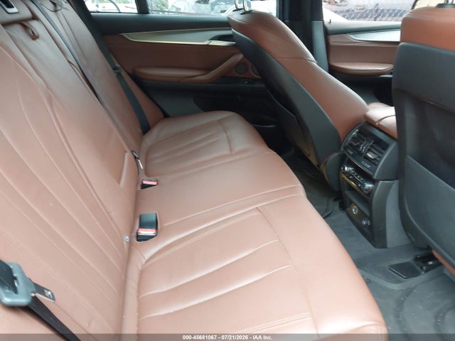 45681067 :رقم المزاد ، 5UXKR0C54G0P32890 vin ، 2016 Bmw X5 Xdrive35i مزاد بيع