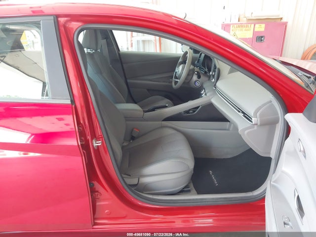 5NPLL4AG4MH046334 Hyundai ELANTRA SE