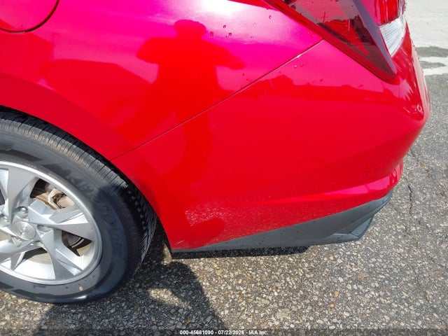 5NPLL4AG4MH046334 Hyundai ELANTRA SE