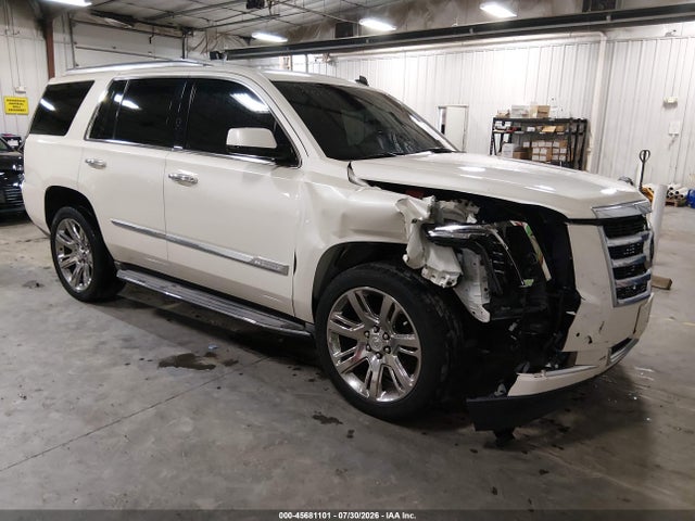 Продаж на аукціоні авто 2015 Cadillac Escalade Premium, vin: 1GYS4CKJ1FR223599, номер лоту: 45681101
