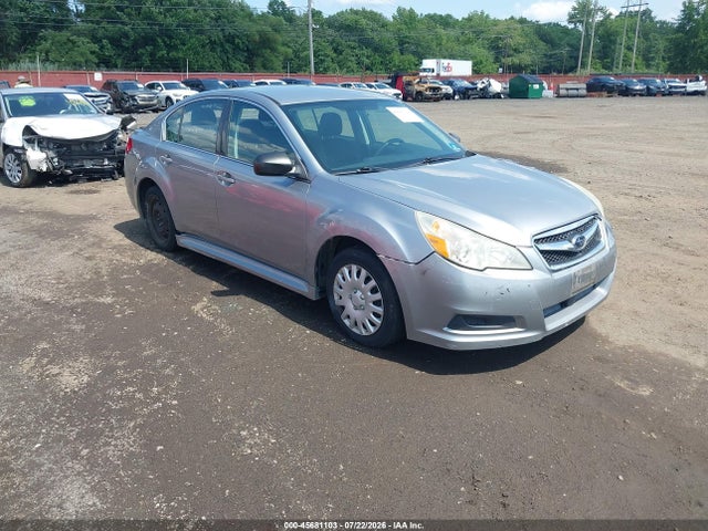 45681103 :رقم المزاد ، 4S3BMBA60B3264185 vin ، 2011 Subaru Legacy 2.5i مزاد بيع