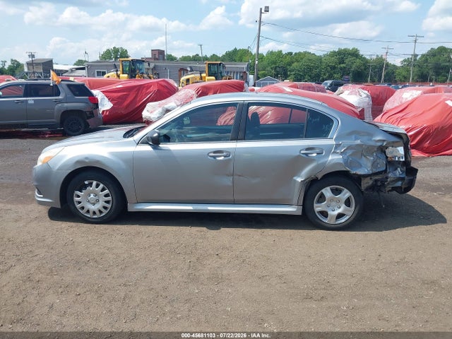 45681103 :رقم المزاد ، 4S3BMBA60B3264185 vin ، 2011 Subaru Legacy 2.5i مزاد بيع