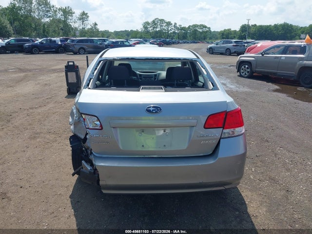 45681103 :رقم المزاد ، 4S3BMBA60B3264185 vin ، 2011 Subaru Legacy 2.5i مزاد بيع