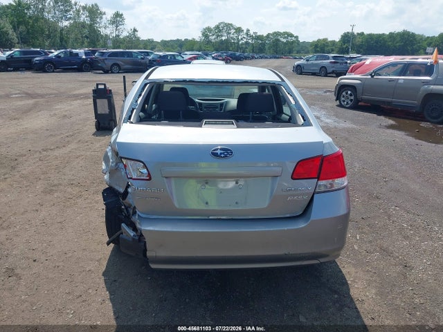 45681103 :رقم المزاد ، 4S3BMBA60B3264185 vin ، 2011 Subaru Legacy 2.5i مزاد بيع