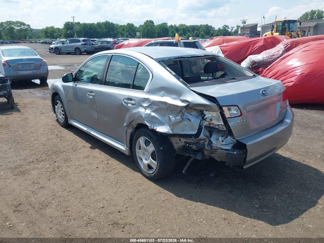 45681103 :رقم المزاد ، 4S3BMBA60B3264185 vin ، 2011 Subaru Legacy 2.5i مزاد بيع