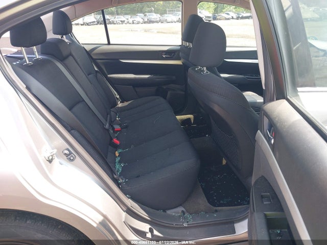 45681103 :رقم المزاد ، 4S3BMBA60B3264185 vin ، 2011 Subaru Legacy 2.5i مزاد بيع