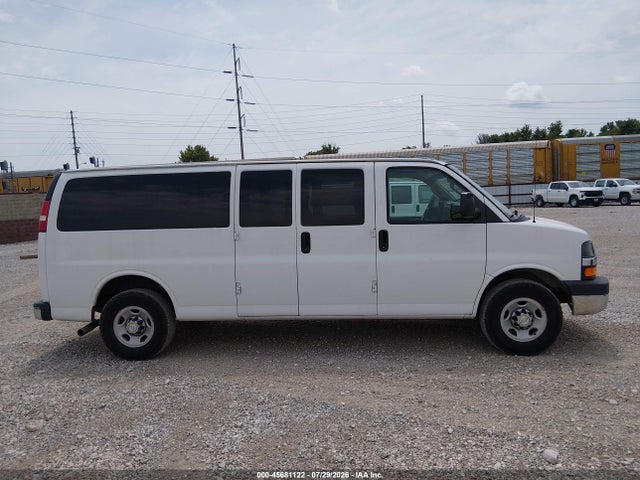 1GAZGPFGXG1314946 Chevrolet Express 3500 Lt
