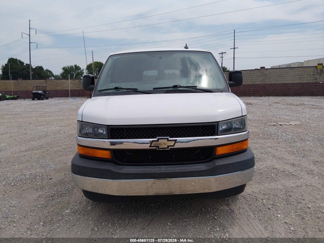 1GAZGPFG6H1265763 Chevrolet Express 3500 Lt